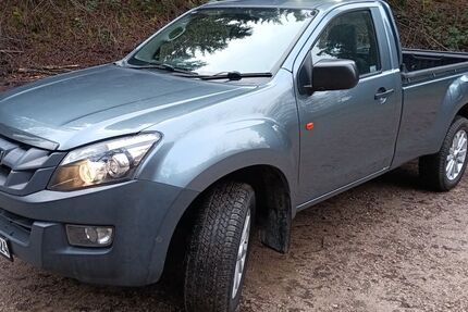 Isuzu D-Max 83.500 km 9.500 &euro; mannheim 68309