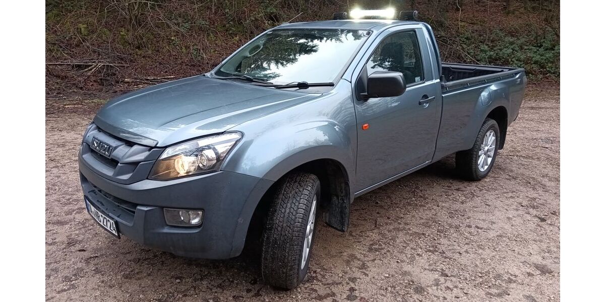 Isuzu D-Max 83.500 km 9.500 &euro; mannheim 68309