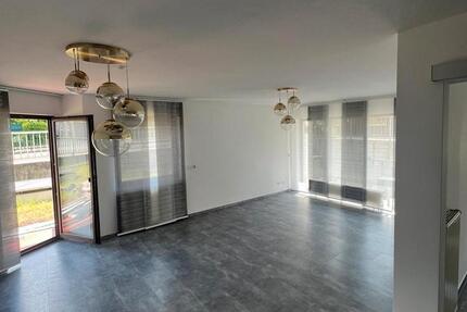 Wohnung Grünstadt - 3 Zimmer, 87 m&sup2;, 1.090&euro; | Angebot:27606543
