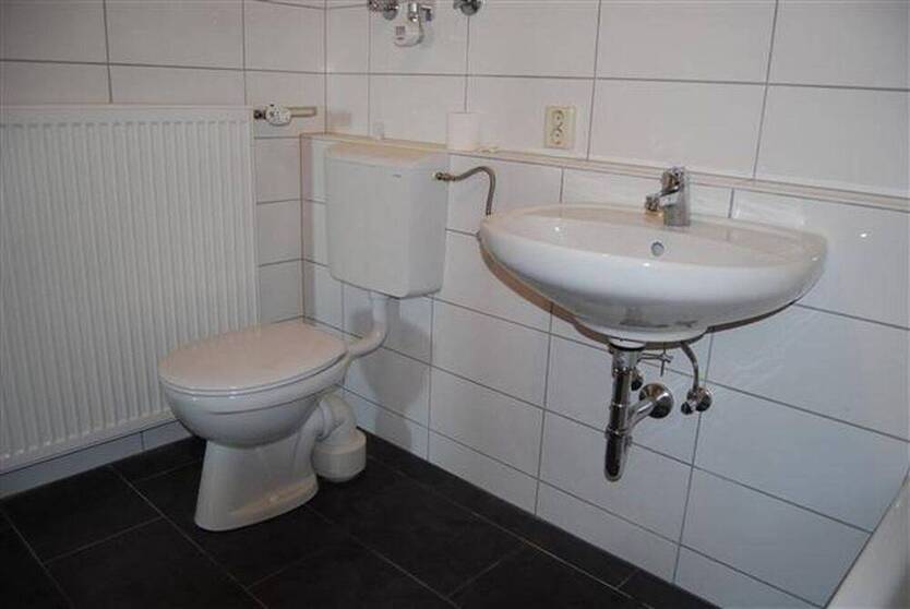 Schöne, helle - unvermietete - 3,5 Zimmerwohnung (87,5 qm) mit Südbalkon