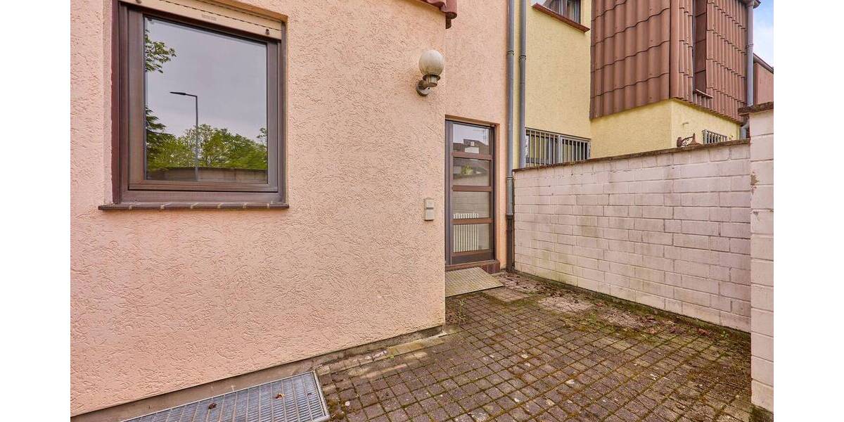 Reihenendhaus Mannheim Rheinau - 5 Zimmer, 155 m&sup2;, 499.000&euro; | Angebot:26617085