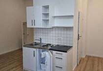 Sorglos-Studentenwohnung mit Balkon - direkt an der Uni! All-Inclusive! Sorglos-Studentenwohnung mit Balkon - direkt an der Uni! All-Inclusive!