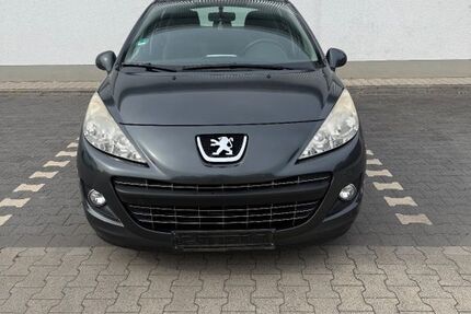 Peugeot 207 185.200 km 2.950 &euro; Reilingen 68799