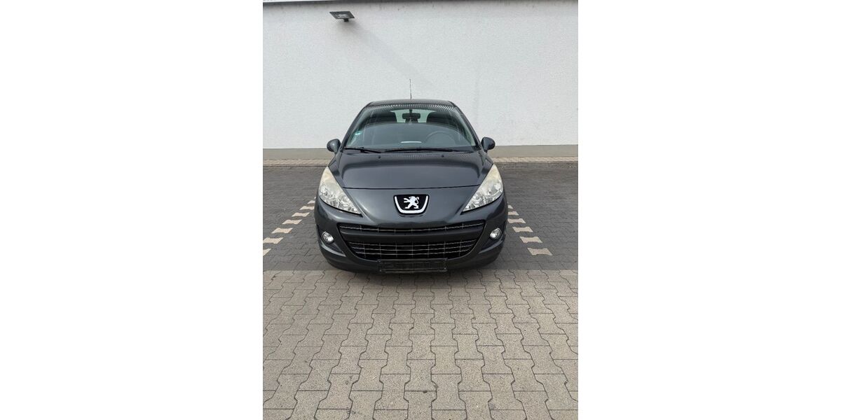 Peugeot 207 185.200 km 2.950 &euro; Reilingen 68799