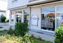 **Attraktive Gewerbeeinheit mit großer Schaufensterfront in Top-Lage von Nußloch**