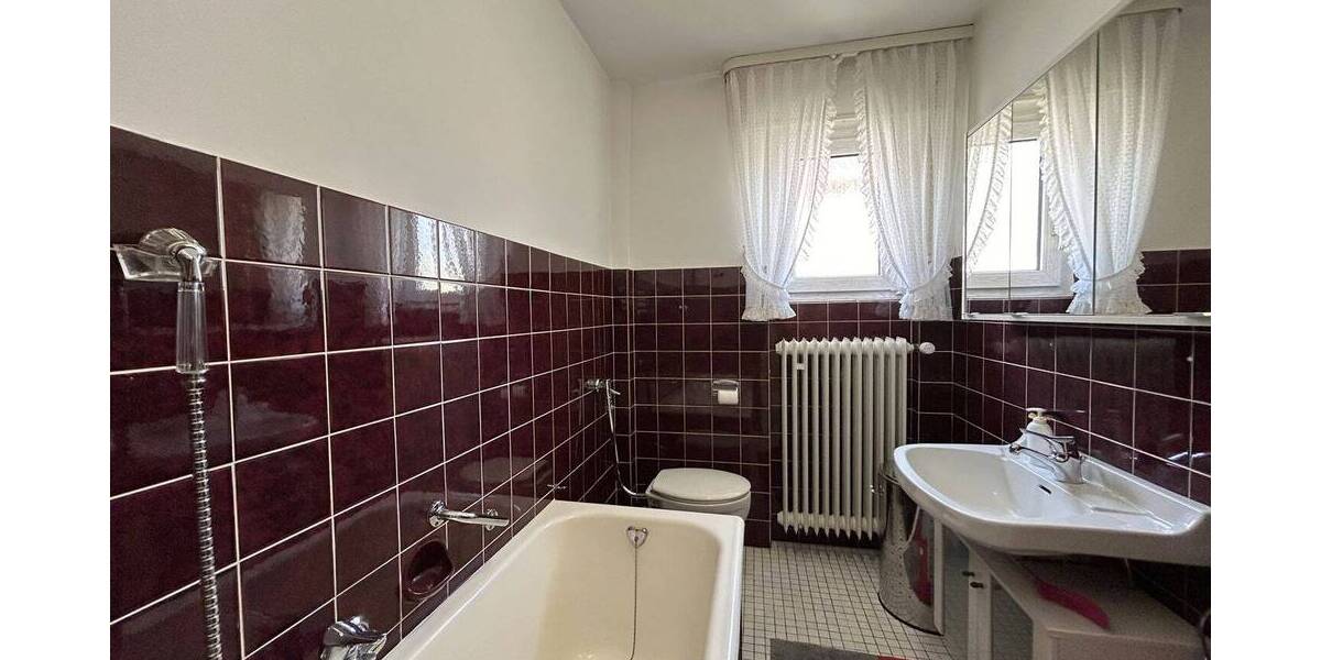 Einfamilienhaus Grünstadt / Sausenheim Sausenheim - 5 Zimmer, 117 m&sup2;, 375.000&euro; | Angebot:25799242