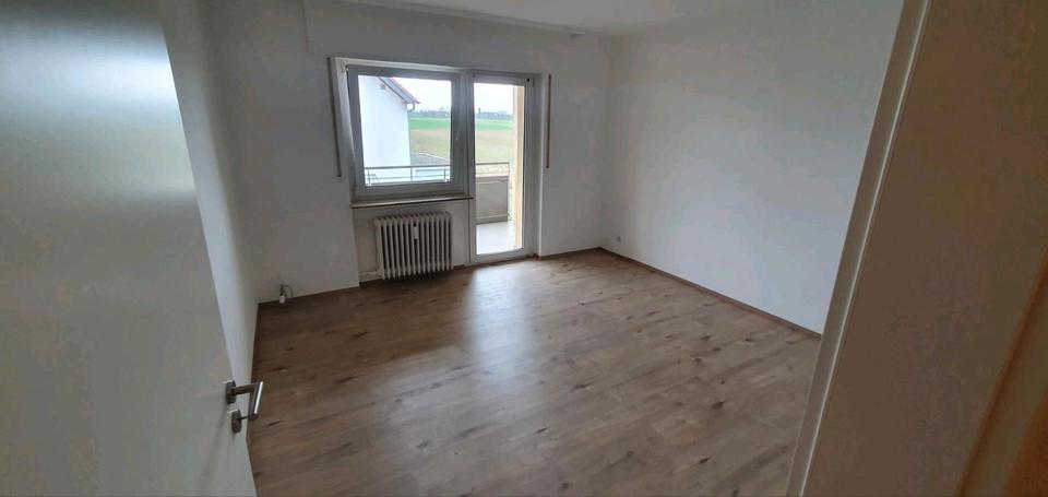 Etagenwohnung Heddesheim - 4 Zimmer, 104 m&sup2;, 325.000&euro; | Angebot:24964344