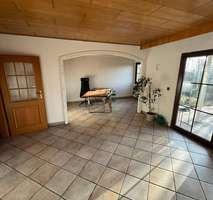 Einfamilienhaus Ludwigshafen am Rhein Ludwigshafen-Oggersheim - 8 Zimmer, 220 m&sup2;, 620.000&euro; | Angebot:26283491