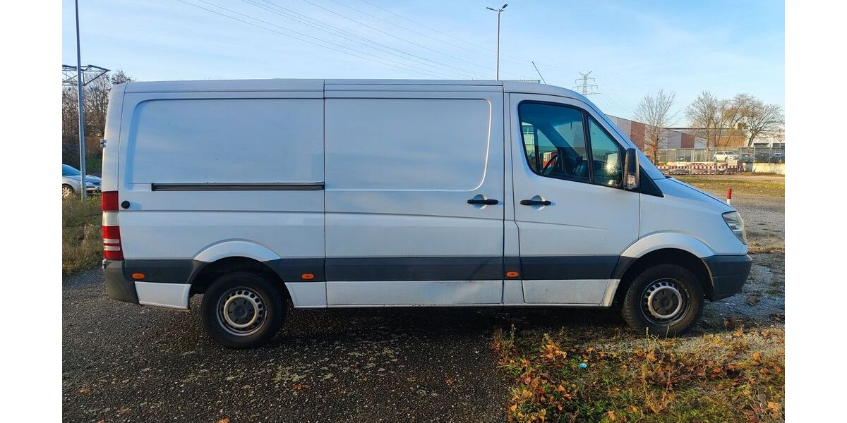 Mercedes-Benz Sprinter 205.931 km 3.900 &euro; Mannheim 68309