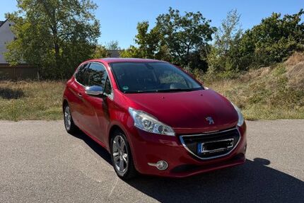 Peugeot 208 94.100 km 7.200 &euro; Altlußheim 68804