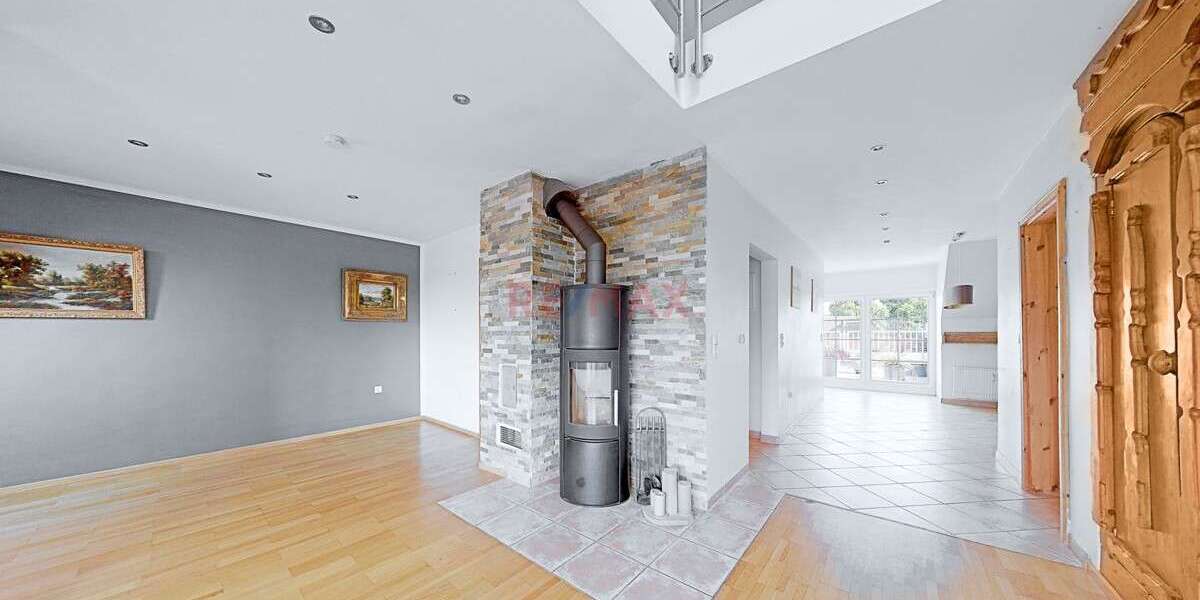 Wohnung zum Kaufen in Ludwigshafen am Rhein Mundenheim 299.000 € 146.56 m² 5 zimmer