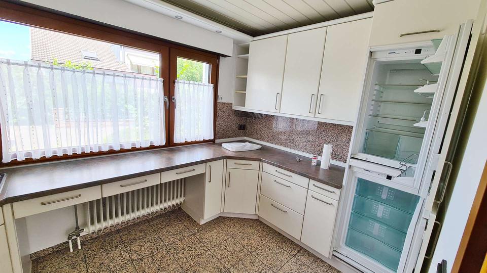 Einfamilienhaus Viernheim - 5 Zimmer, 198 m&sup2;, 2.200&euro; | Angebot:23456246