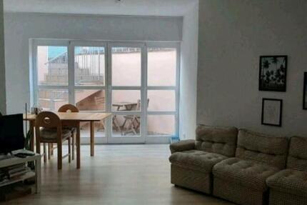 Helle Souterrainwohnung in Neuhausen 1ZKB mit Stellplatz und EBK 1 zimmer