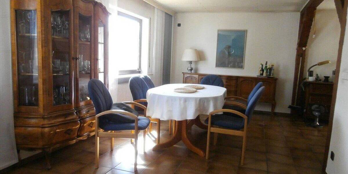 Doppelhaushälfte Heidelberg Ziegelhausen - 8 Zimmer, 275 m&sup2;, 650.000&euro; | Angebot:26833969