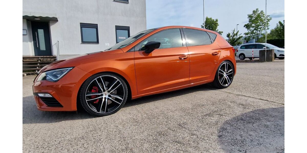 Seat Leon 104.000 km 18.500 &euro; Neuhofen 67141
