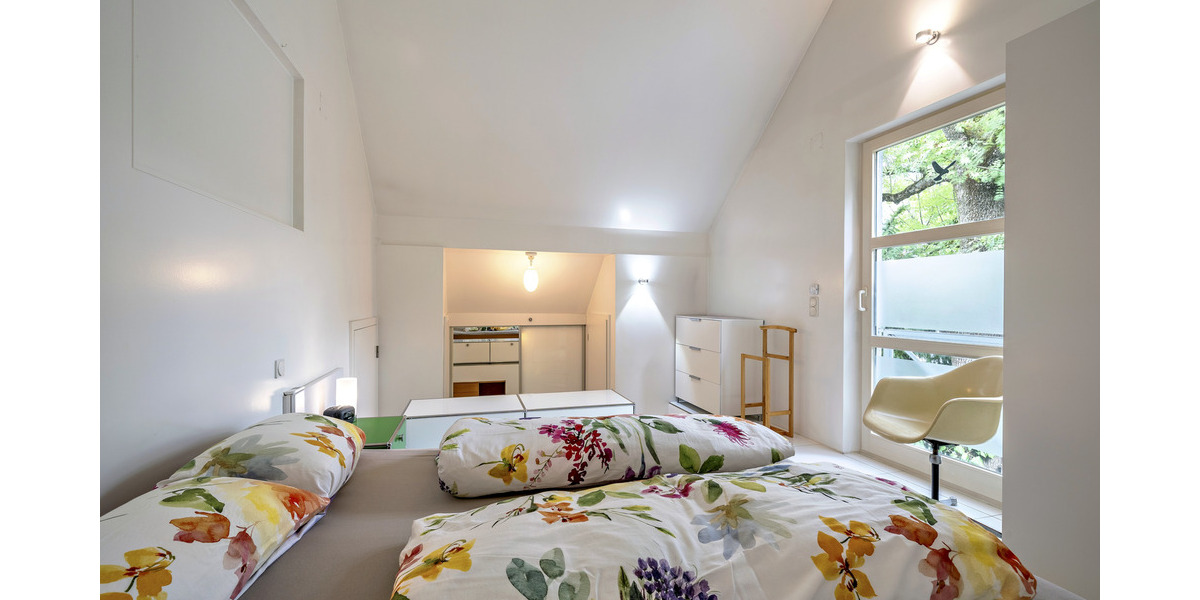 Außergewöhnliches Split-Level-Architektenhaus – Privatsphäre, Panorama & pure Lebensqualität 7 zimmer