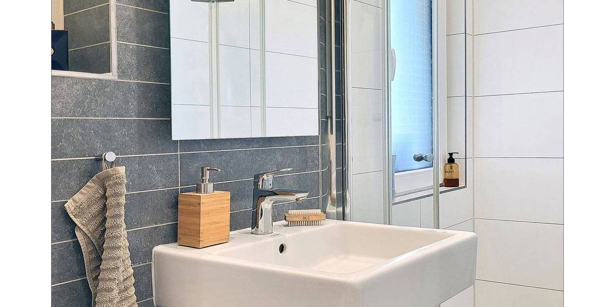 Etagenwohnung Ludwigshafen Friesenheim/Nord - 2 Zimmer, 49 m&sup2;, 185.000&euro; | Angebot:26842275