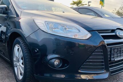 Ford Focus 228.000 km 1.999 &euro; Ketsch 68775