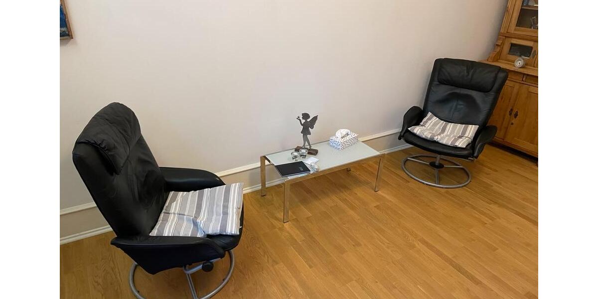 Praxisraum Therapieraum Heidelberg Neuenheim zimmer
