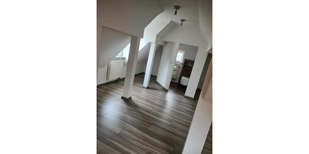 Einfamilienhaus Hamm am Rhein - 6 Zimmer, 176 m&sup2;, 278.000&euro; | Angebot:22913948