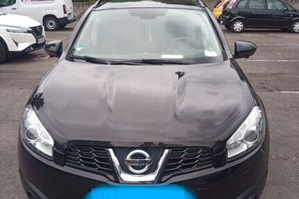Nissan Qashqai 96.000 km 9.900 € Mannheim 68309