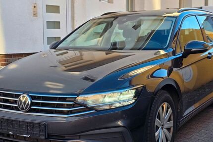 VW Passat 177.650 km 14.490 € Heidelberg 69124