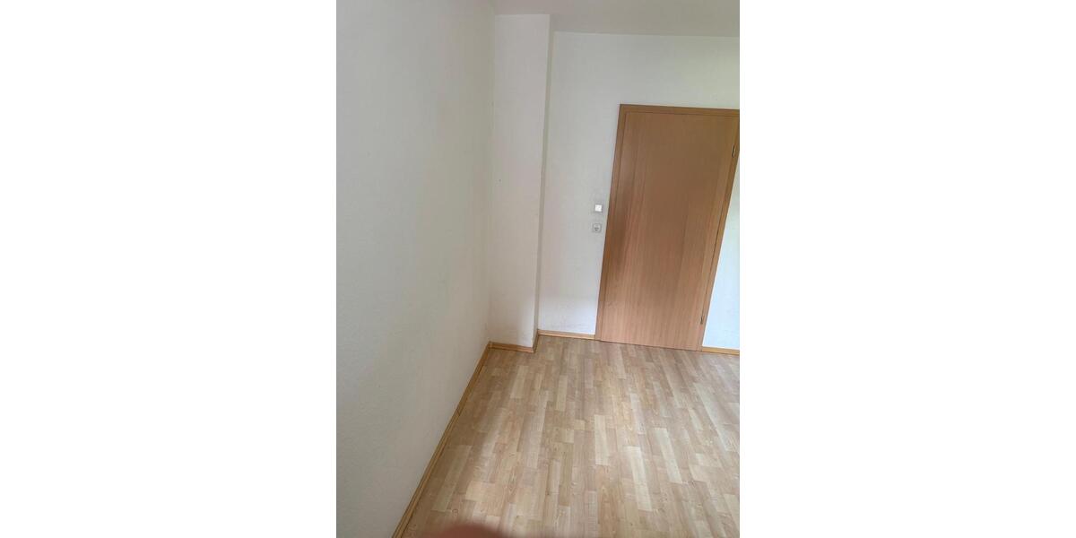 Erdgeschoßwohnung Leimen - 3 Zimmer, 74 m&sup2;, 240.000&euro; | Angebot:26837816