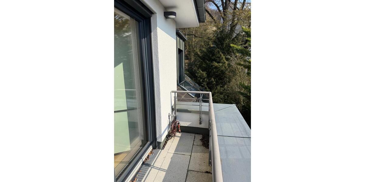 Dachgeschoßwohnung Heidelberg Neuenheim - 2 Zimmer, 75 m&sup2;, 1.875&euro; | Angebot:25881367