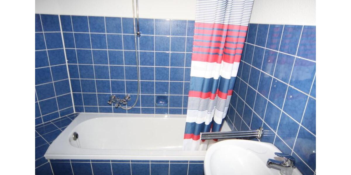 Dachgeschoßwohnung Worms Westliche Vororte - 4 Zimmer, 65 m&sup2;, 125.000&euro; | Angebot:26018243