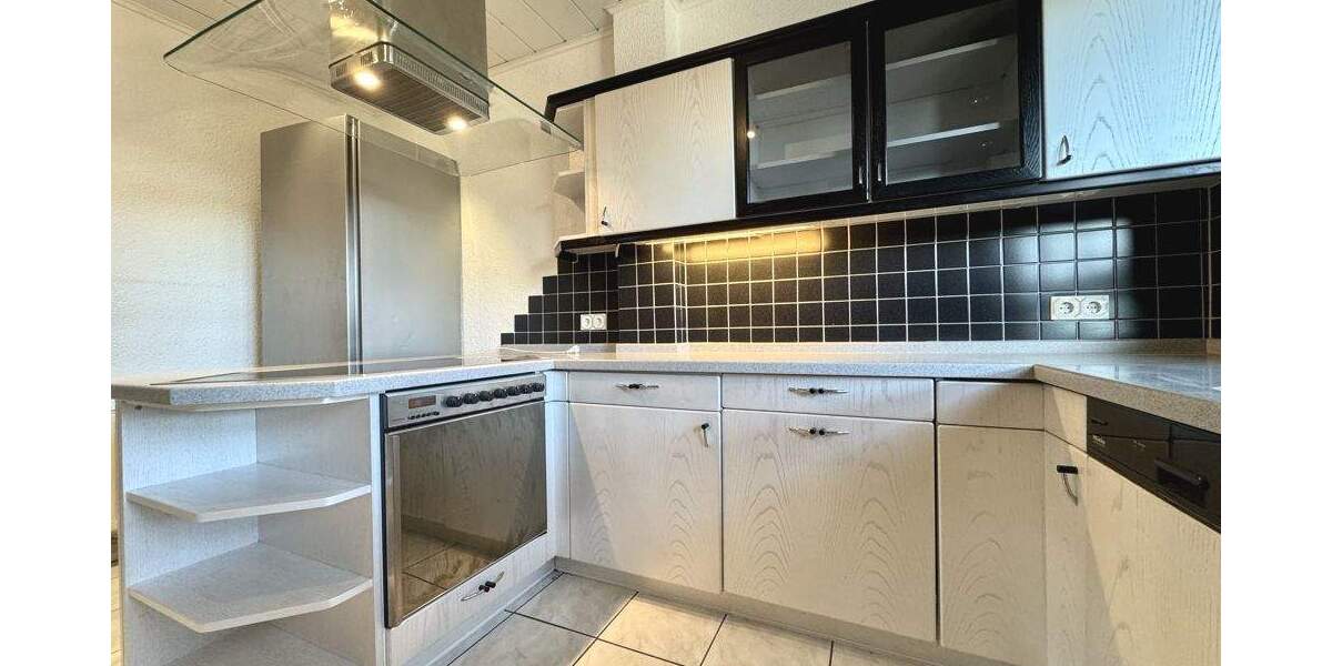 Etagenwohnung Lorsch - 2 Zimmer, 102 m&sup2;, 1.095&euro; | Angebot:24545492