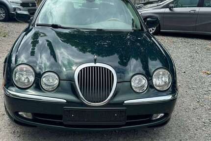 Jaguar S-Type 175.000 km 2.980 &euro; Einhausen 64683