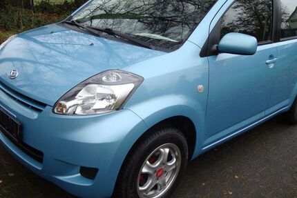 Daihatsu Sirion 49.600 km 7.499 &euro; Lorsch 64653