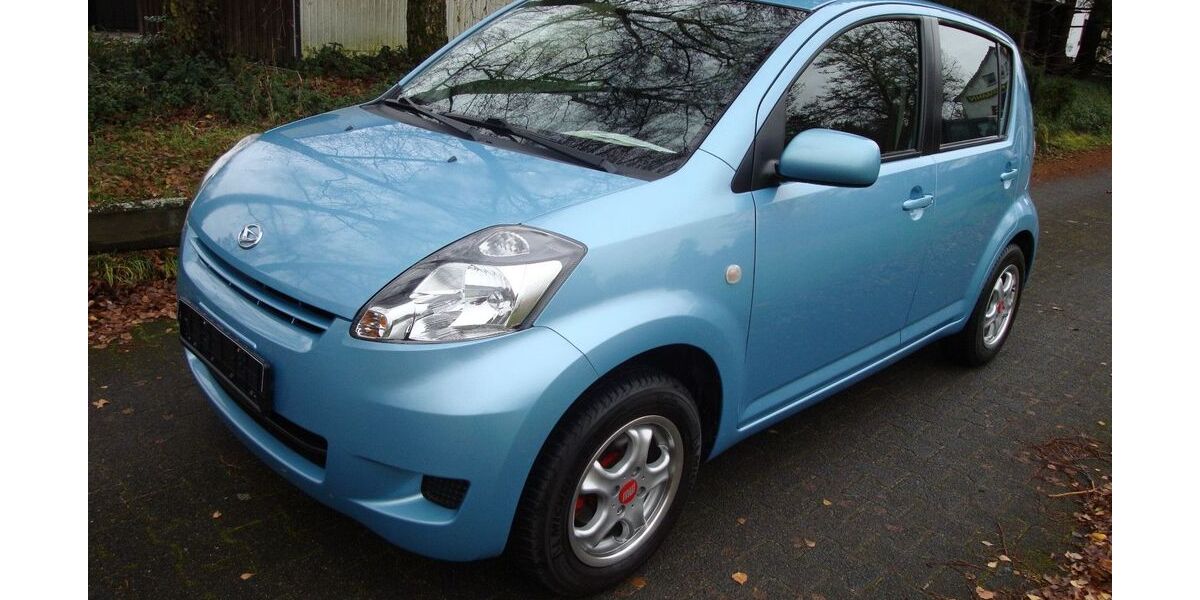 Daihatsu Sirion 49.600 km 7.499 &euro; Lorsch 64653