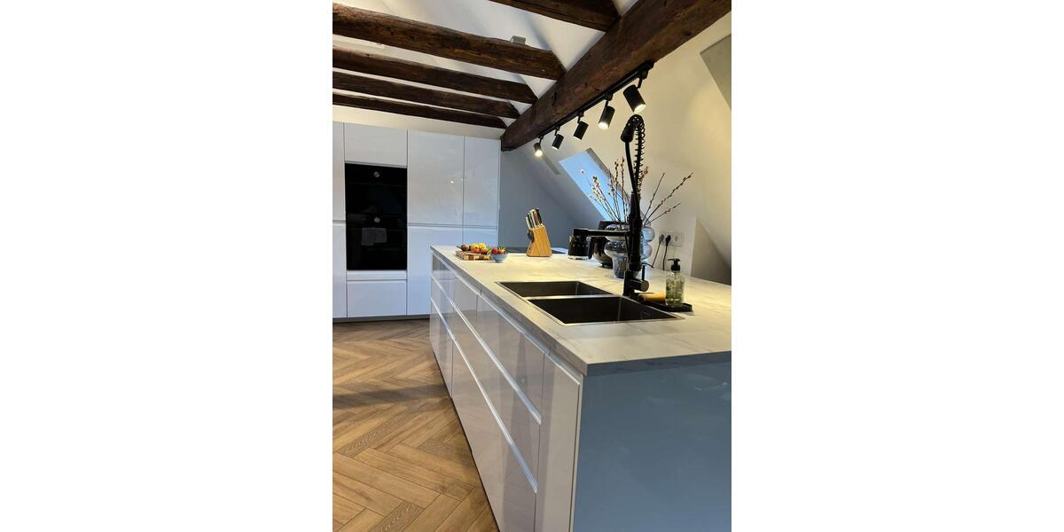 Maisonettenwohnung Weinheim - 5 Zimmer, 170 m&sup2;, 2.380&euro; | Angebot:26006803