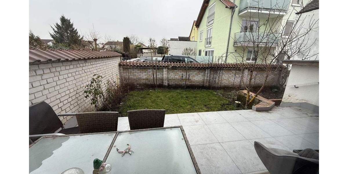 Einfamilienhaus Mutterstadt - 6 Zimmer, 160 m&sup2;, 1.600&euro; | Angebot:25281135