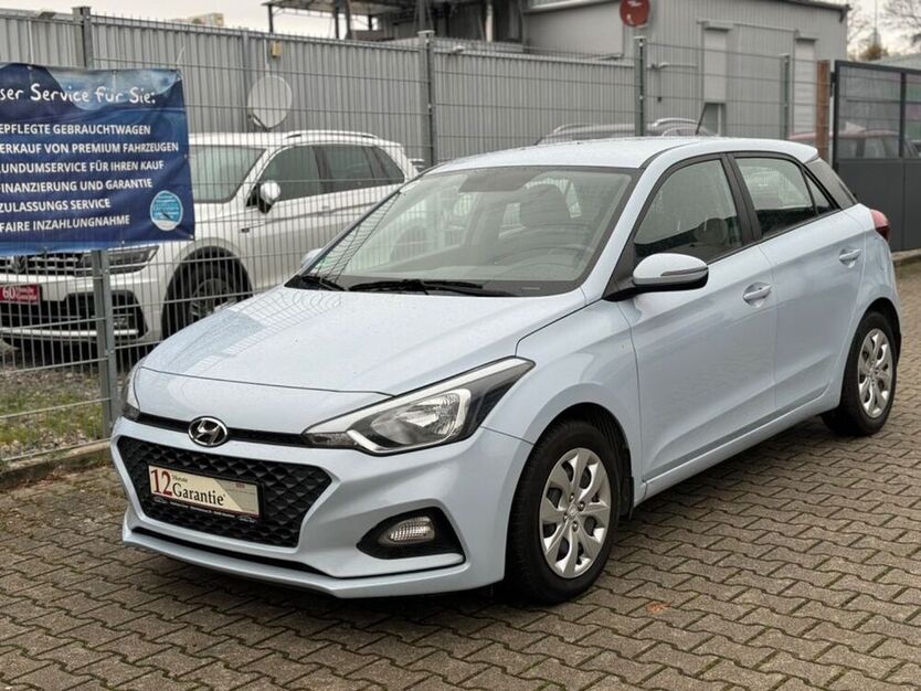 i20