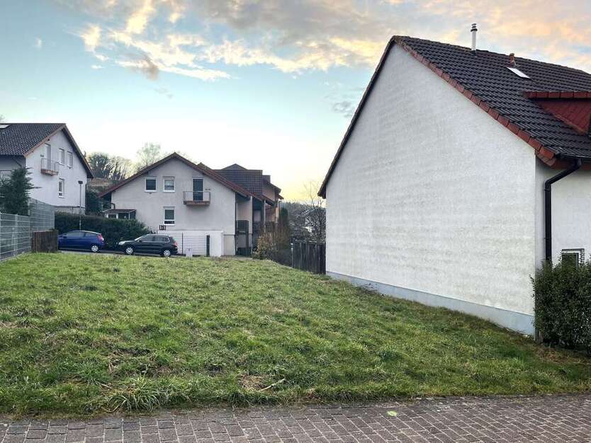 Grundstück zu verkaufen in Mühlhausen 150.000 € 267 m²