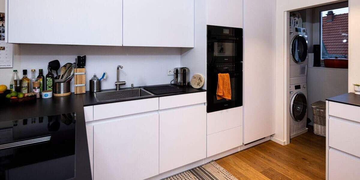 Handschuhsheim - kernsanierte Altbau-Maisonette mit Kamin, Terrasse und besonderem Grundriss 5 zimmer