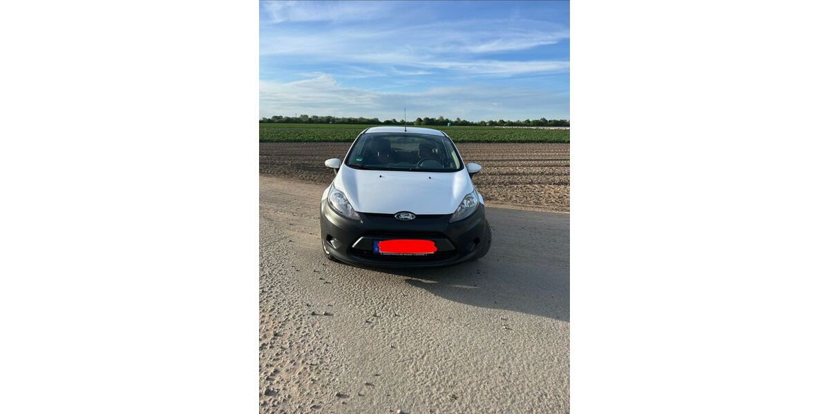 Ford Fiesta 157.000 km 2.700 &euro; Bürstadt 68642