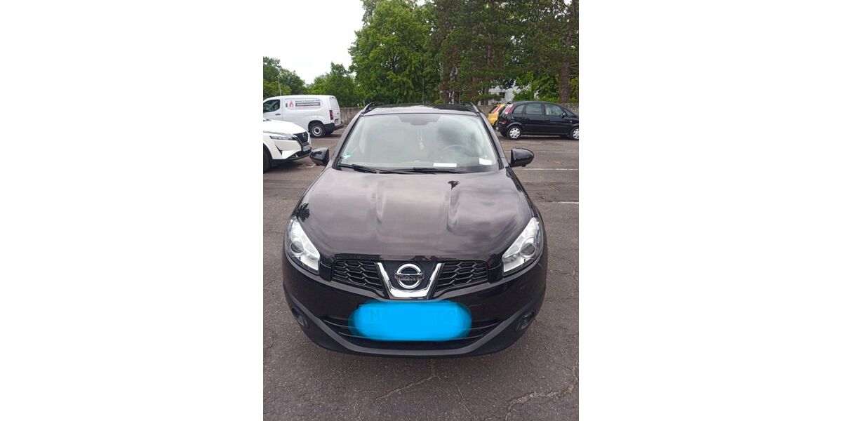Nissan Qashqai 97.000 km 9.500 &euro; Mannheim 68309