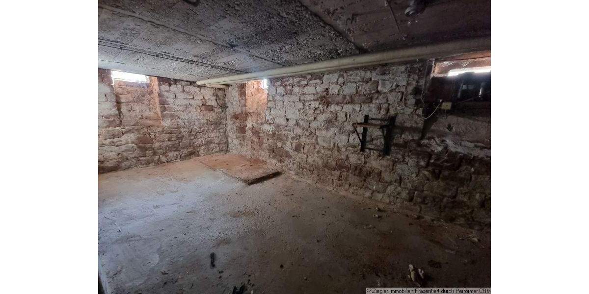 Mehrfamilienhaus, Wohnhaus Edingen-Neckarhausen Neckarhausen - 8 Zimmer, 129 m&sup2;, 425.000&euro; | Angebot:24808573