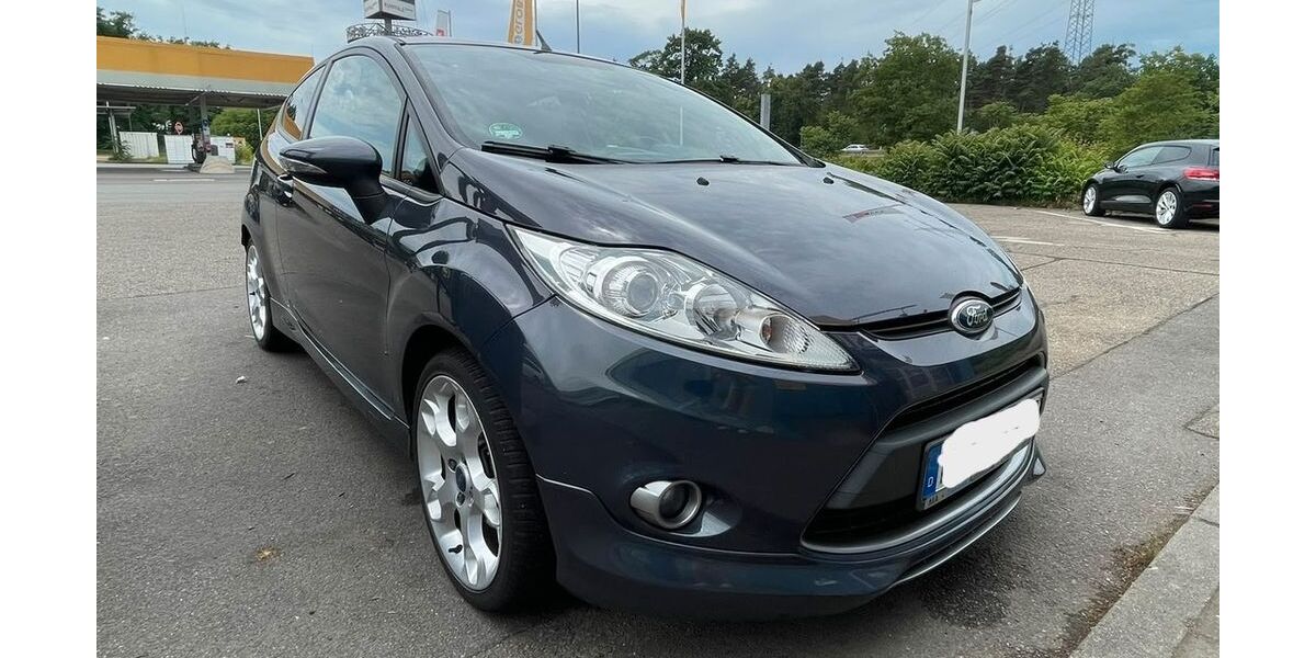 Ford Fiesta 149.765 km 5.300 &euro; Mannheim 68309