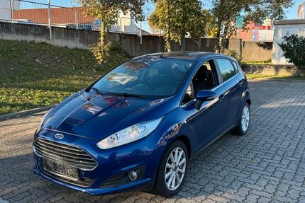 Ford Fiesta 74.000 km 7.900 &euro; Worms 67547