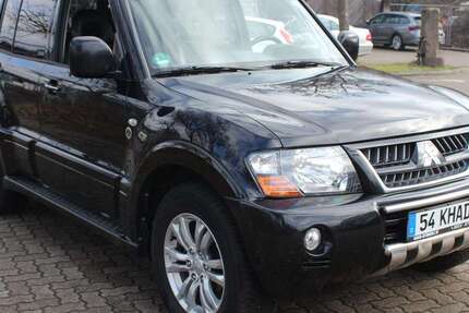 Mitsubishi Pajero 265.555 km 6.600 &euro; Böhl-Iggelheim 67459