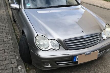 Mercedes-Benz 200 190.000 km 1.961 &euro; Bobenheim-Roxheim 67240