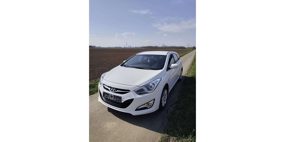 Hyundai i40 138.000 km 8.000 &euro; Viernheim 68519