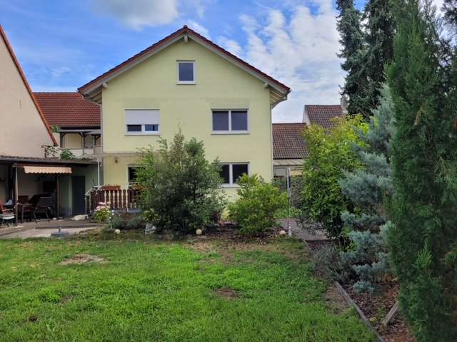 Haus zum Kaufen in St.Leon-Rot 738.000 € 220 m²