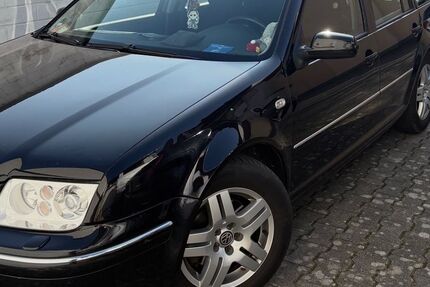 VW Bora 242.000 km 2.500 &euro; Grünstadt 67269