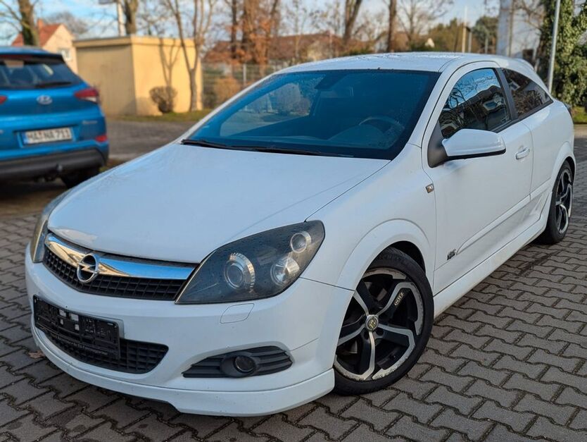 Opel Astra 221.904 km 4.290 € Osthofen 67574