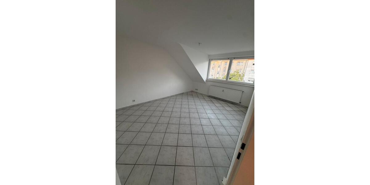 Dachgeschoßwohnung Mannheim Rheinau - 2 Zimmer, 41 m&sup2;, 899&euro; | Angebot:27584719